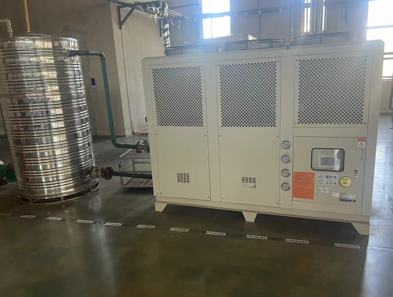 國(guó)內(nèi)大型面條廠(chǎng)使用冷水機(jī)案例