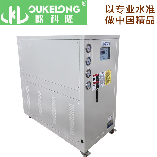 10匹水冷式冷水機